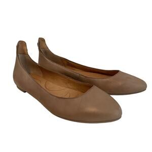 Born Sz 9.5 Ballet Flats Leather Neutral Comfy Office Business Casual Classic